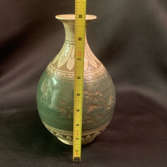 Vase - striking pottery vase - Picture 11 of 11